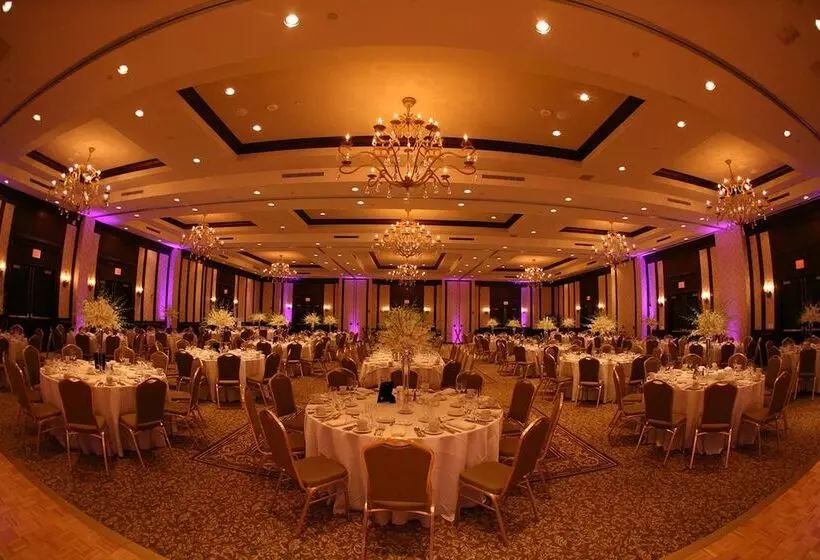 ホテル The Osthoff Resort