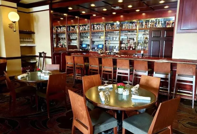 ホテル The Osthoff Resort