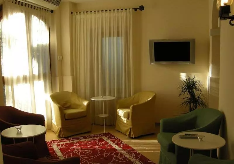 בית מלון כפרי Villa Ambrosina