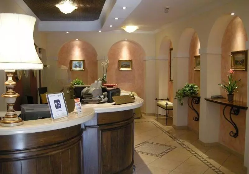 בית מלון כפרי Villa Ambrosina