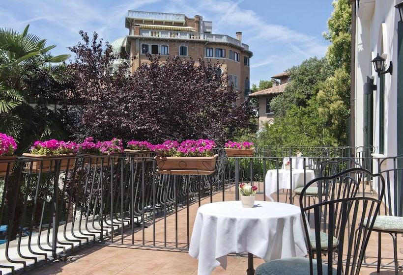 ホテル Villa Edera