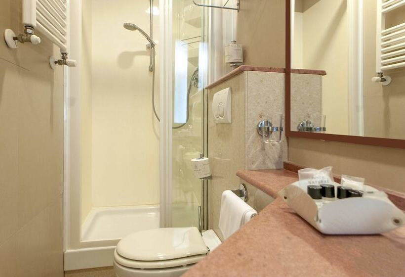 호텔 Villa Lo Scoglietto