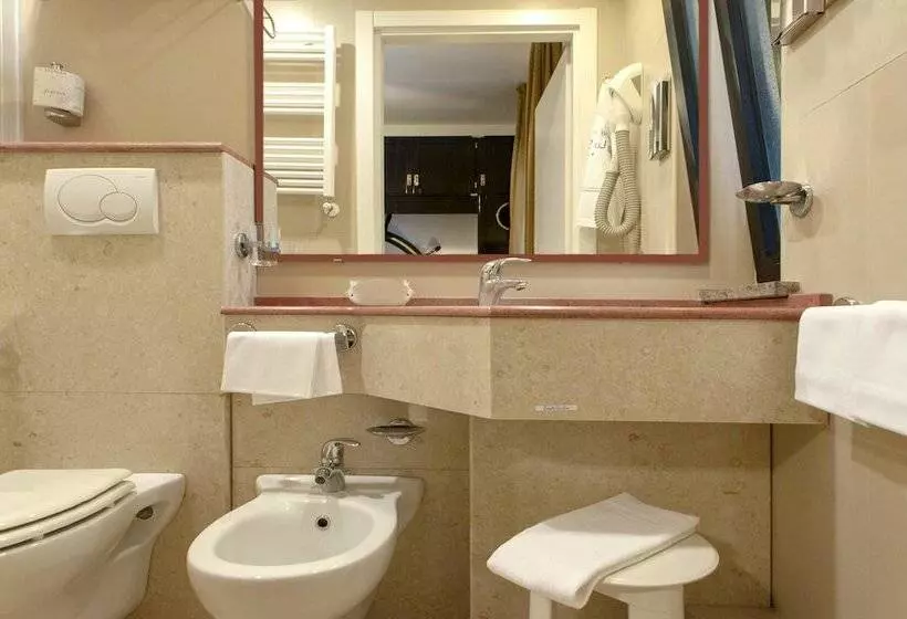 Отель Villa Lo Scoglietto