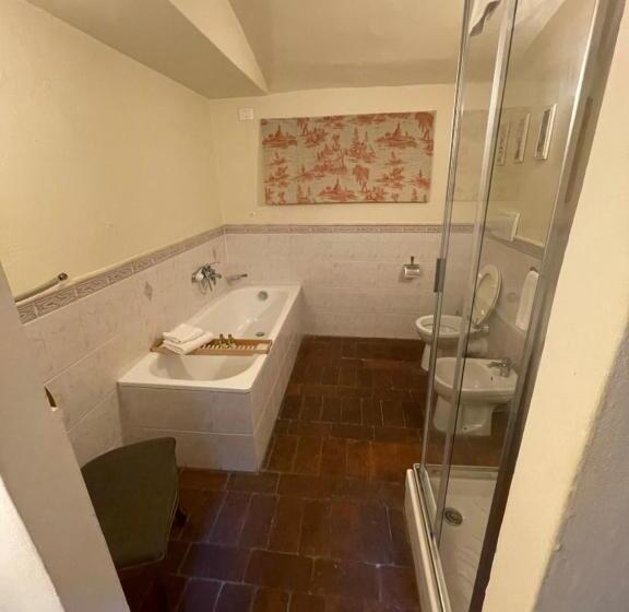 تختخواب و صبحانه La Bohème