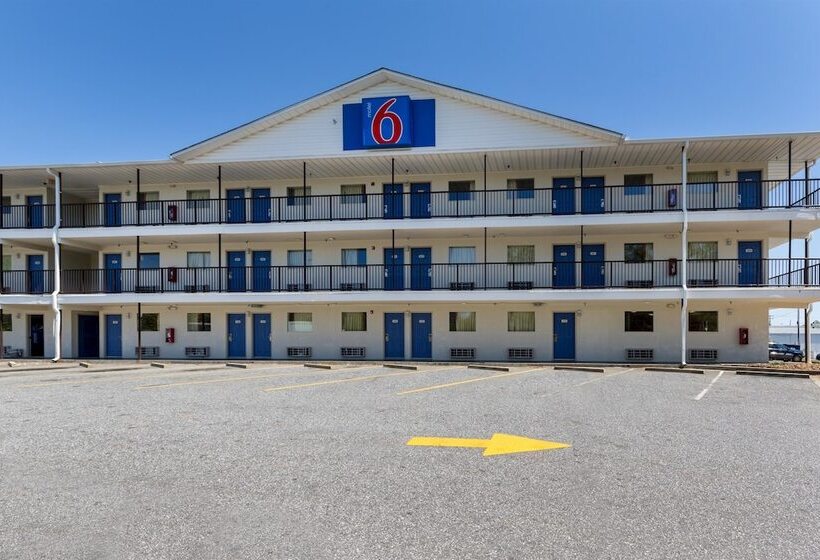 Motel 6 Greenville, Sc