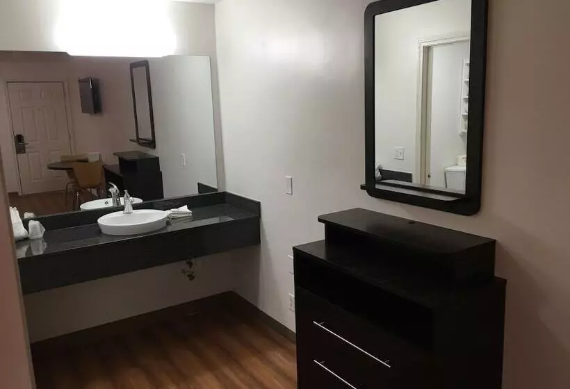 Motel 6 Greenville, Sc