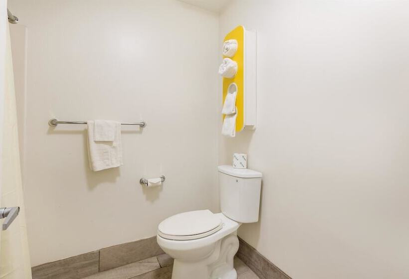 Motel 6 Greenville, Sc