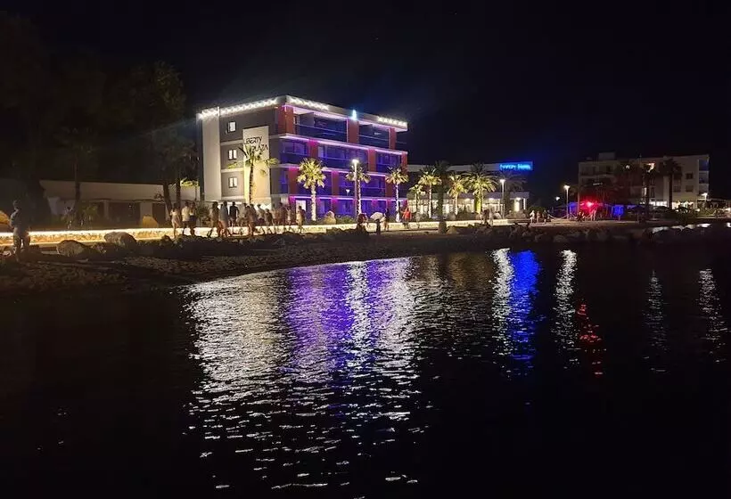 Hotelli Liberty Plaza