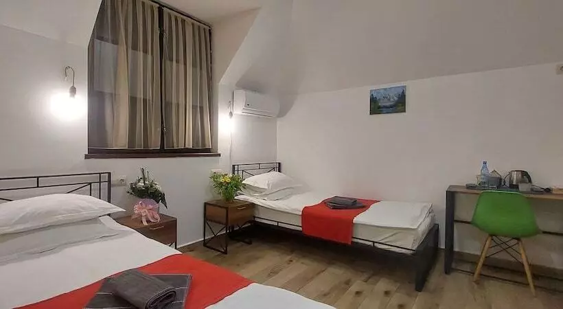 هاستل Blur Inn Gallery