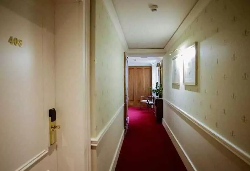 هتل Ebel Boutique