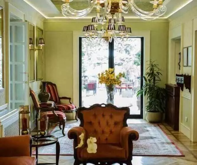 هتل Ebel Boutique