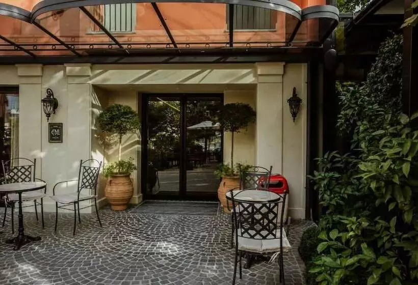 هتل Ebel Boutique