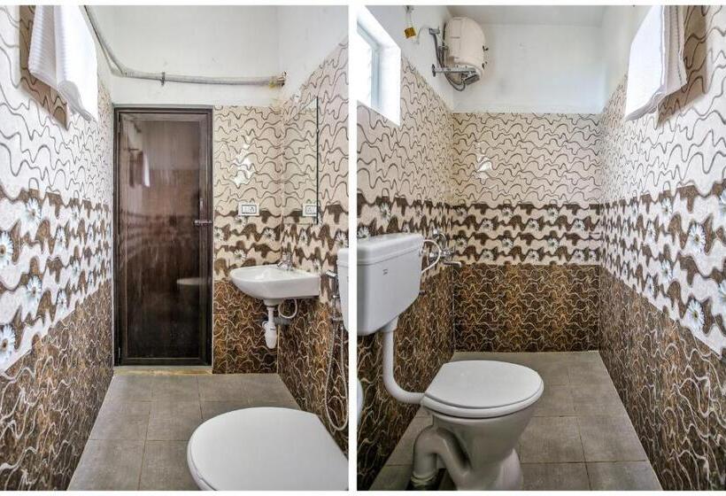 Hotell Oyo 35931 Leo S Home Stay