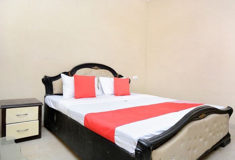 Hotel Dreamland By Oyo Rooms