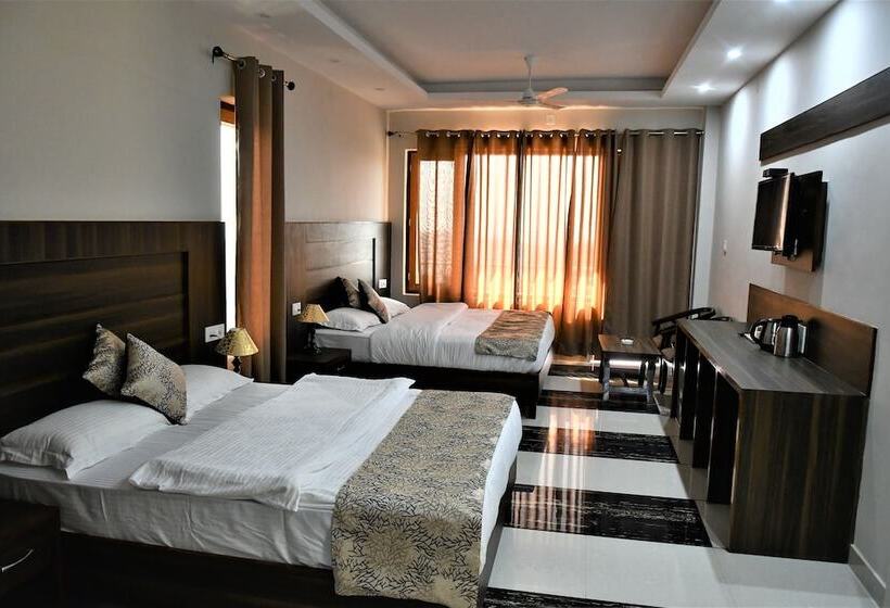 호텔 Flyers Paradise