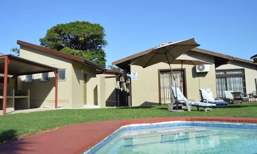 ペンション Iqhayiya Guest House