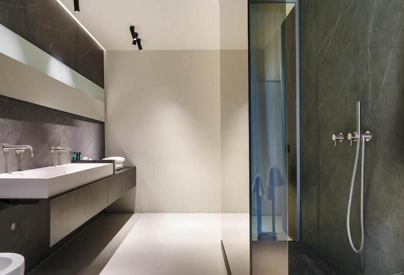 پانسیون Meo Design Suites & Spa