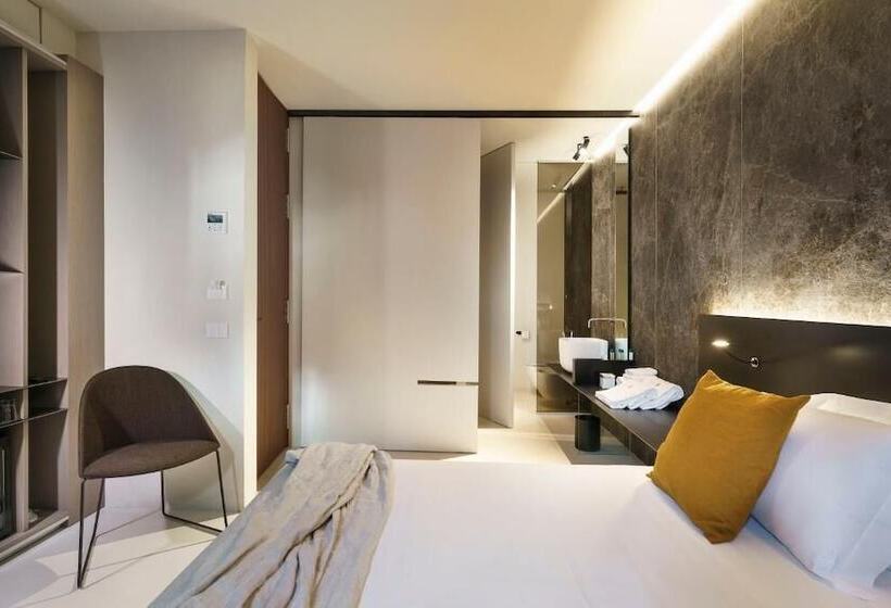 پانسیون Meo Design Suites & Spa