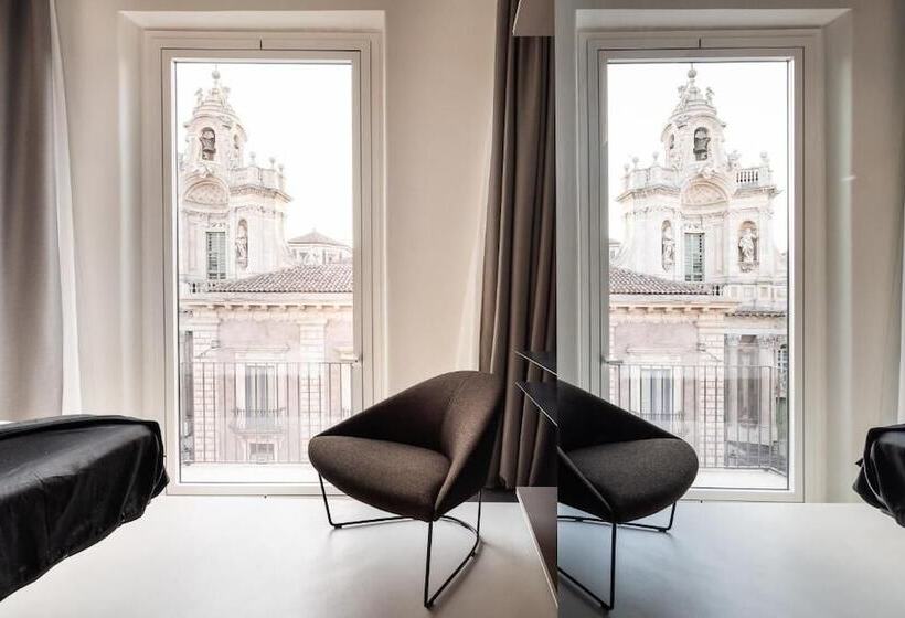 پانسیون Meo Design Suites & Spa