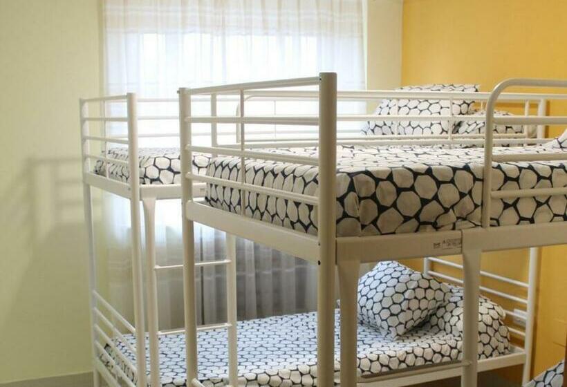 Albergue Internacional De Llanes