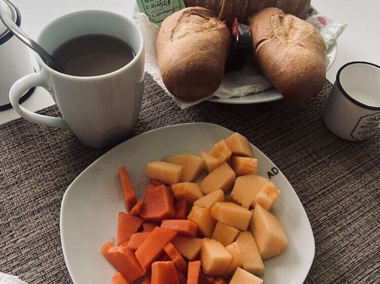 مبيت وإفطار Casa Bizu