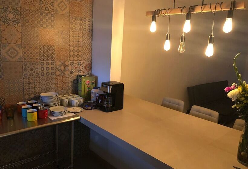 مبيت وإفطار Casa Bizu