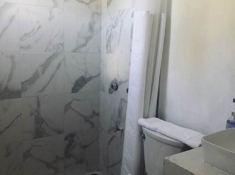 مبيت وإفطار Casa Bizu