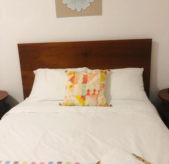 مبيت وإفطار Casa Bizu