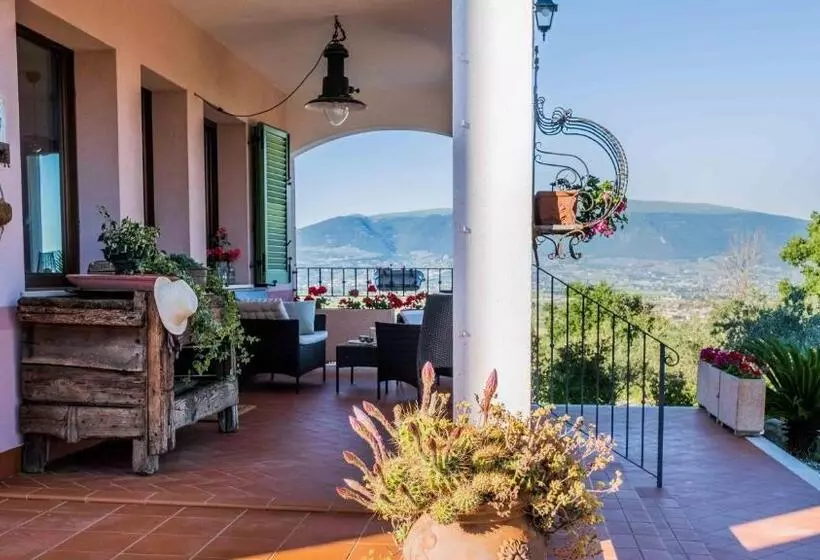 Aamiaismajoitus (B&B) La Dolce Vista Bed&breakfast