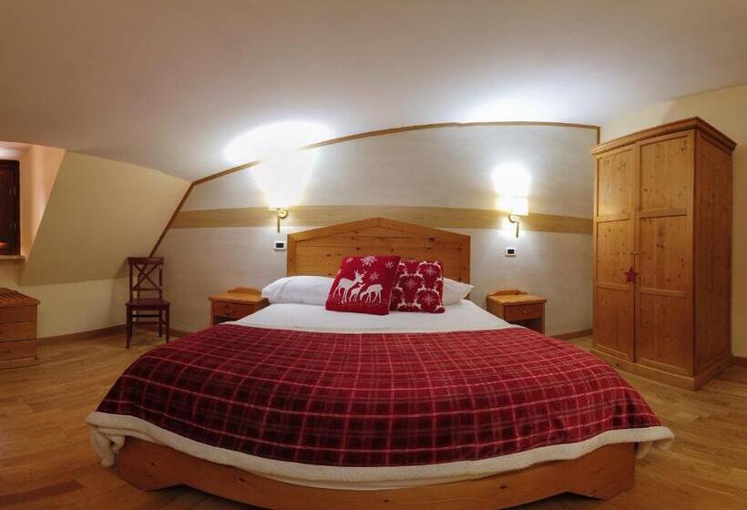 فندق Abete Bianco Albergo Del Natale