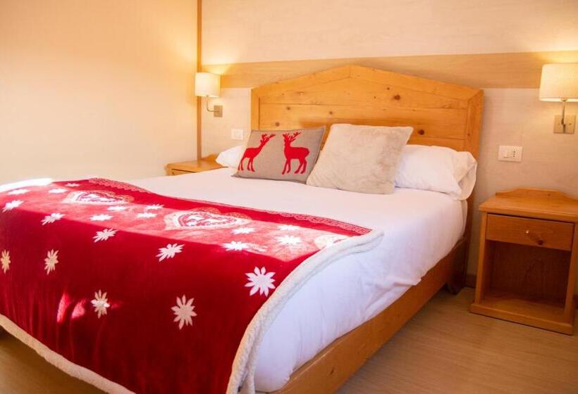 فندق Abete Bianco Albergo Del Natale