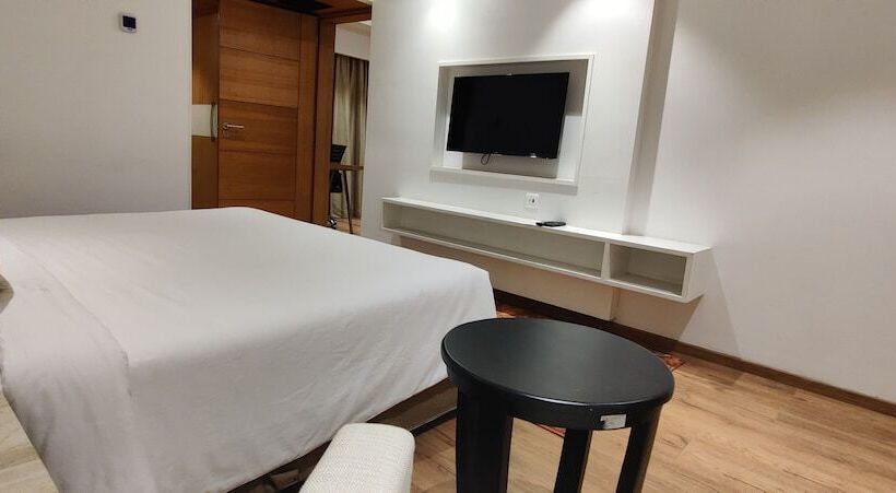 בית מלון כפרי Best Western Plus Tejvivaan