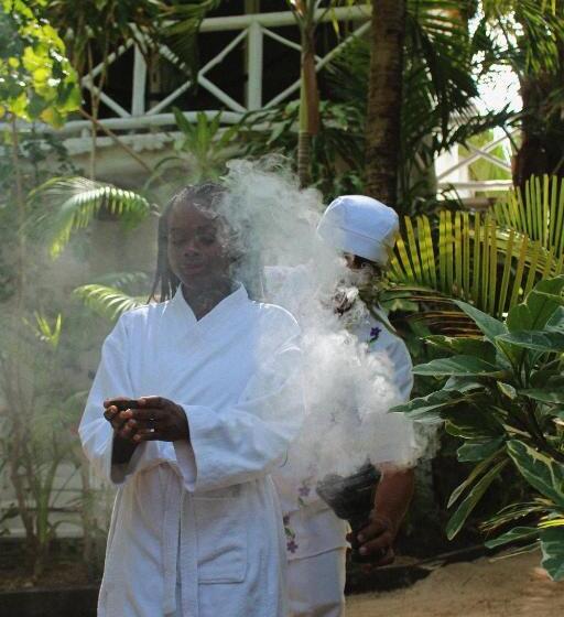 Hotel Coco Unlimited