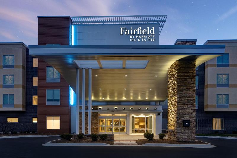 Отель Fairfield Inn & Suites By Marriott Chicago Bolingbrook