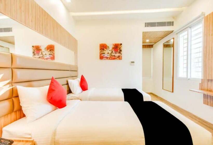 Отель Inn The Centre