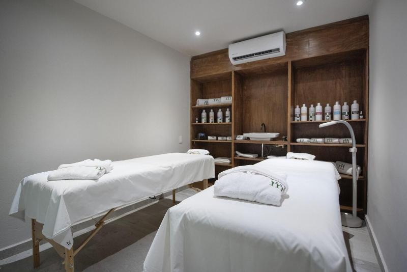 בית מלון כפרי Madi