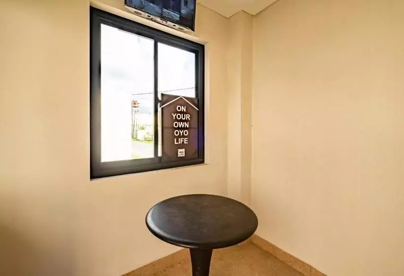 Hotelli Oyo Life 2673 Rosewood Residence