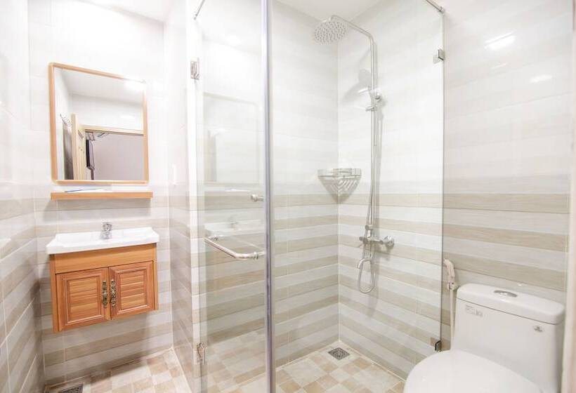 هتل Reddoorz @ Saigon Train Station