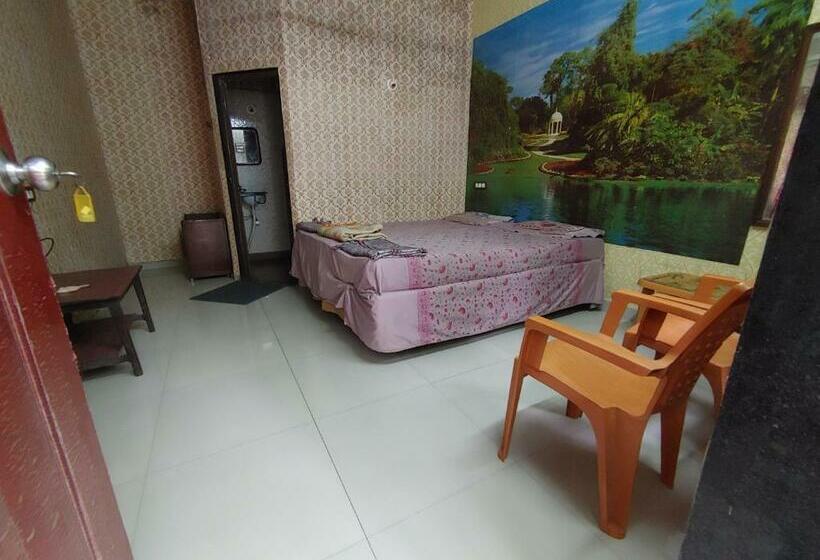 فندق Samartha Cottage