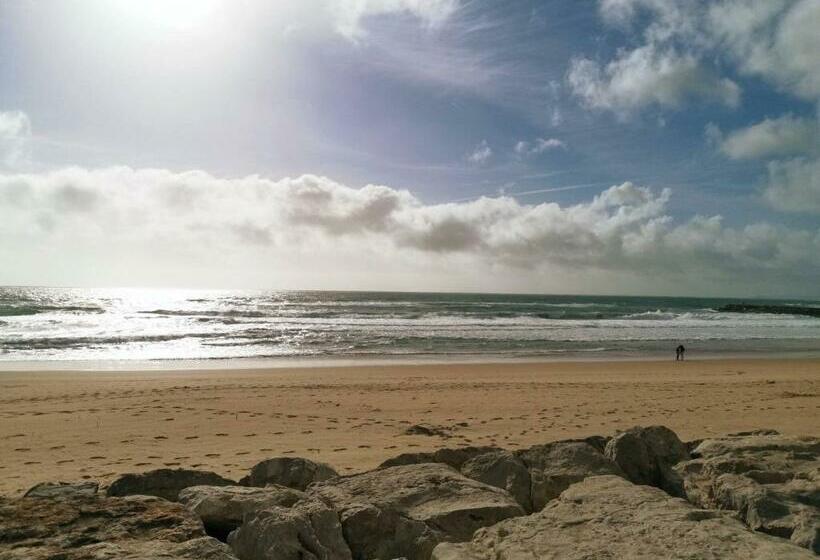 膳宿费 Hostel Prximo A Praia P Surf Na Caparica