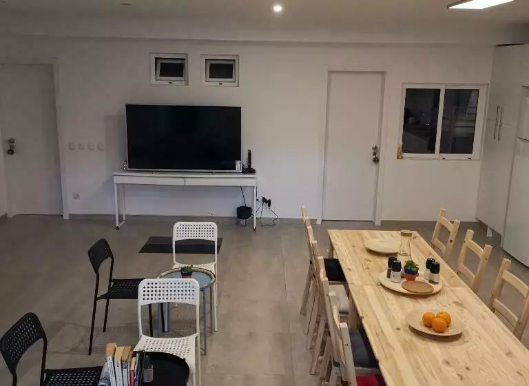 ペンション Hostel Prximo A Praia P Surf Na Caparica