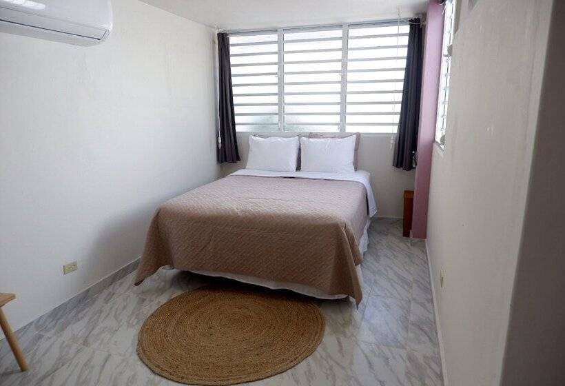 پانسیون The Emerald Pr