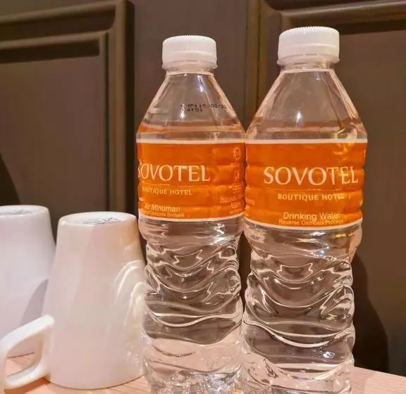 Sovotel Boutique Hotel Usj 9