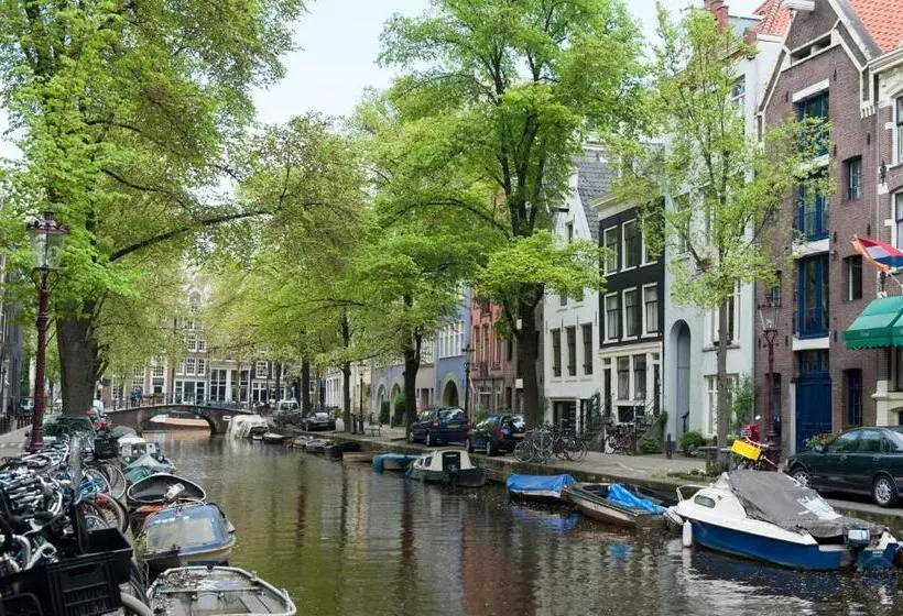 Bed and Breakfast Artis Plantage Apartment