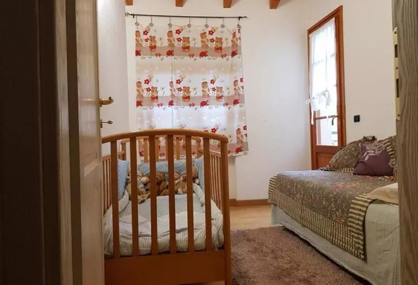 Aamiaismajoitus (B&B) Elsa House