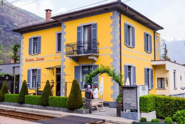 ベッドアンドブレックファースト Ristorante Della Stazione Da Yanelo