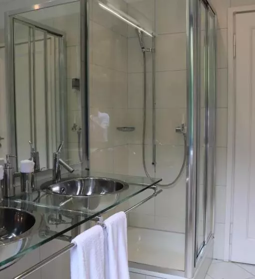 ベッドアンドブレックファースト Ristorante Della Stazione Da Yanelo