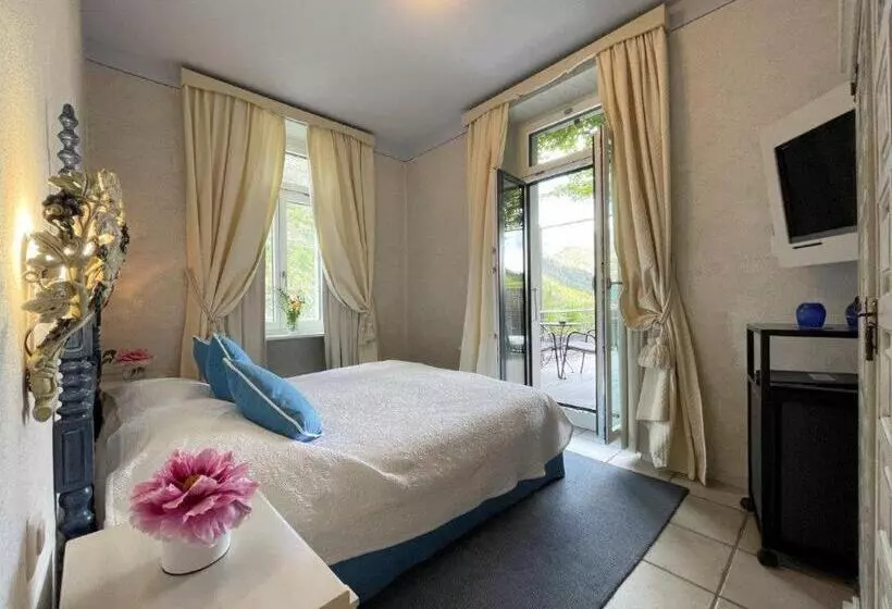 ベッドアンドブレックファースト Ristorante Della Stazione Da Yanelo