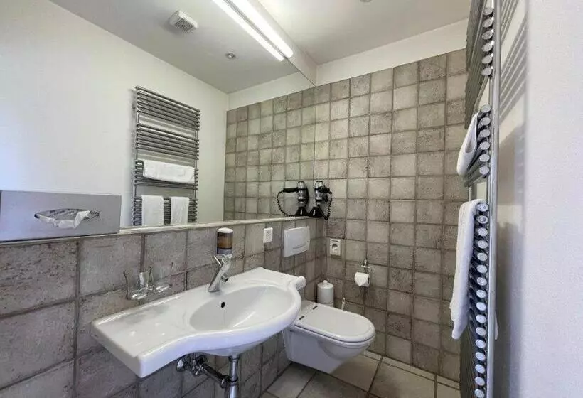 ベッドアンドブレックファースト Ristorante Della Stazione Da Yanelo