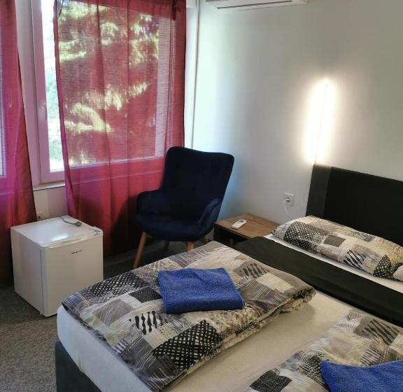 Aamiaismajoitus (B&B) Thomas Panzió